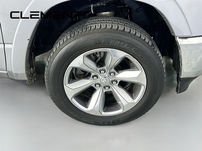 Ram 1500 Vehicle Full-screen Gallery Image 36