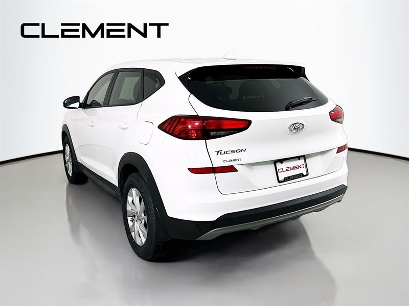Hyundai Tucson Vehicle Full-screen Gallery Image 10
