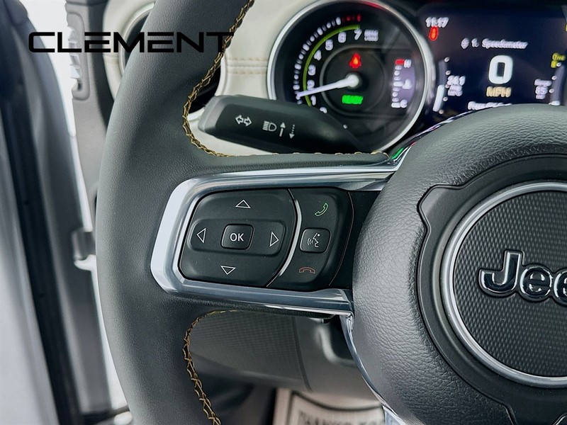 Jeep Wrangler 4xe Vehicle Full-screen Gallery Image 15