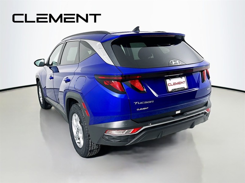 Hyundai Tucson Vehicle Full-screen Gallery Image 10