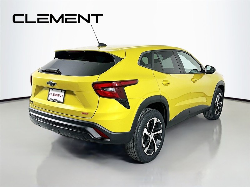 Chevrolet Trax Vehicle Full-screen Gallery Image 7