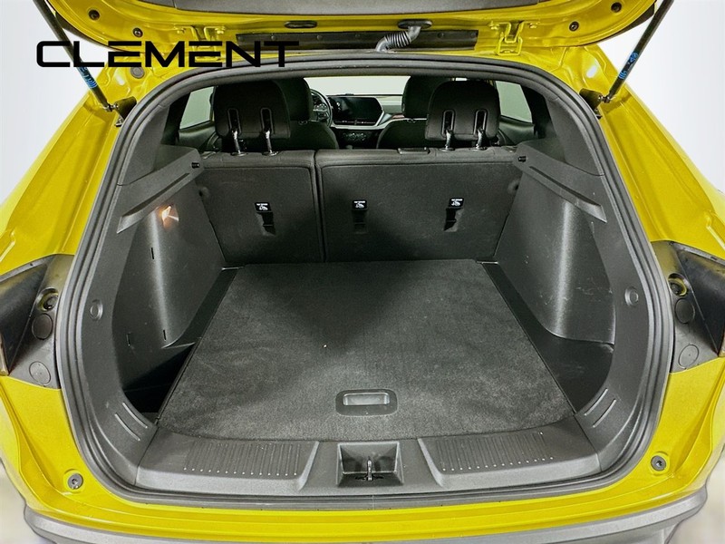 Chevrolet Trax Vehicle Full-screen Gallery Image 11