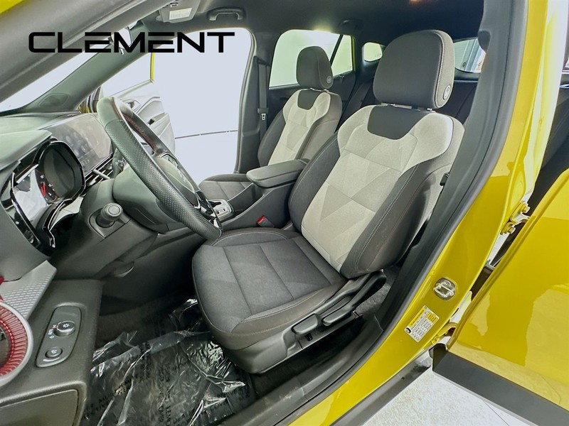 Chevrolet Trax Vehicle Full-screen Gallery Image 28