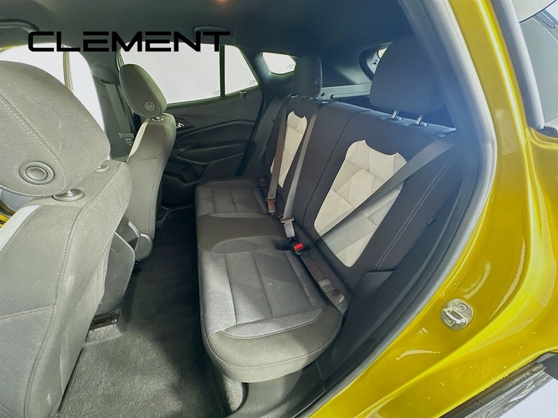 Chevrolet Trax Vehicle Full-screen Gallery Image 30