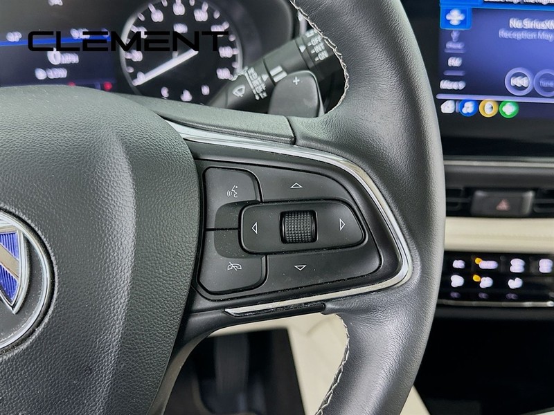 Buick Envision Vehicle Full-screen Gallery Image 17