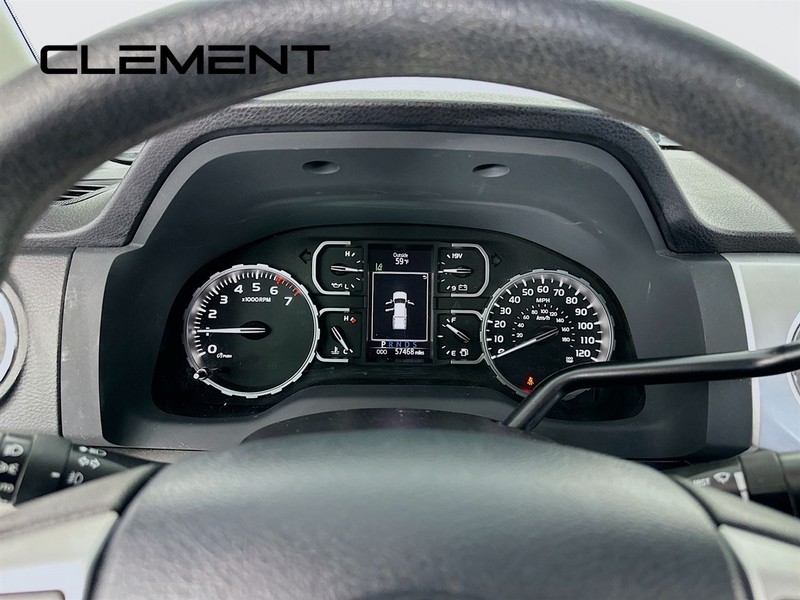 Toyota Tundra 4WD Vehicle Full-screen Gallery Image 18