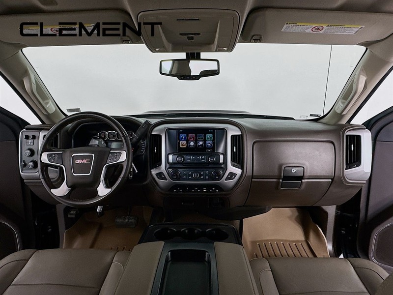 GMC Sierra 3500HD Vehicle Image 12