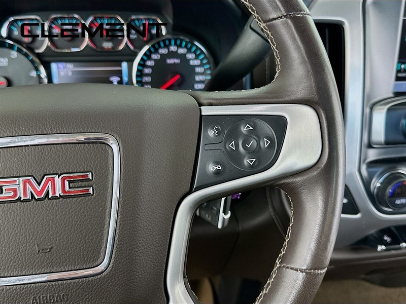 GMC Sierra 3500HD Vehicle Image 17