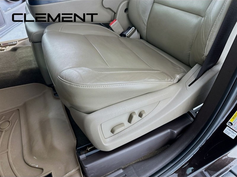 GMC Sierra 3500HD Vehicle Image 28