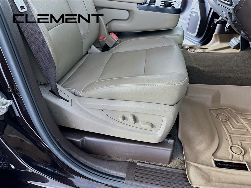 GMC Sierra 3500HD Vehicle Image 32