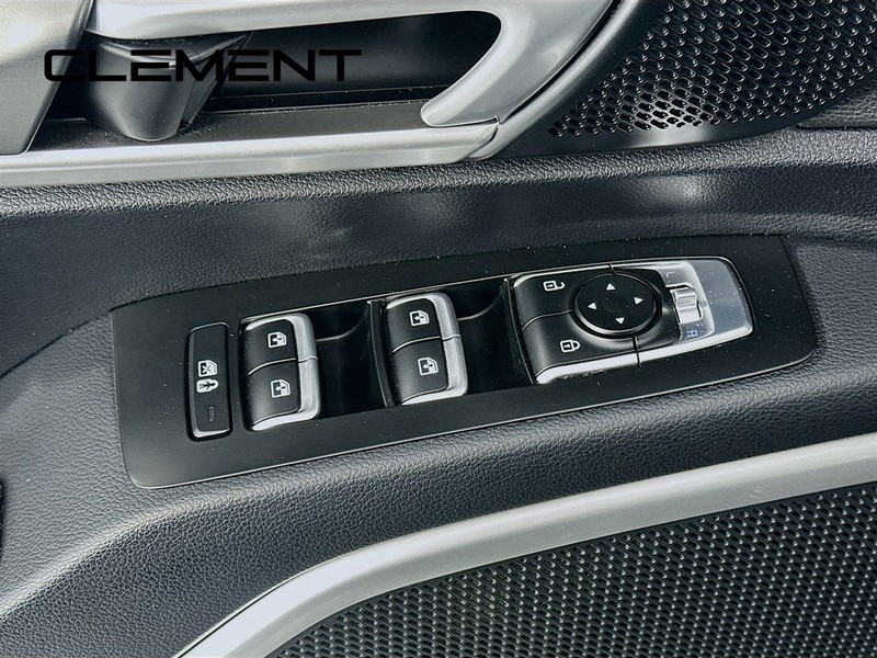 Kia Telluride Vehicle Full-screen Gallery Image 27