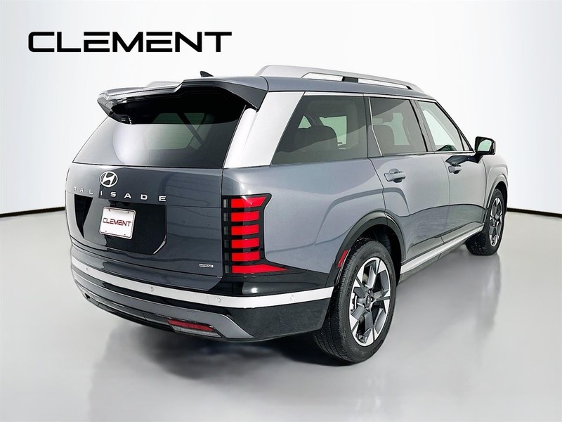 Hyundai Palisade Vehicle Full-screen Gallery Image 7