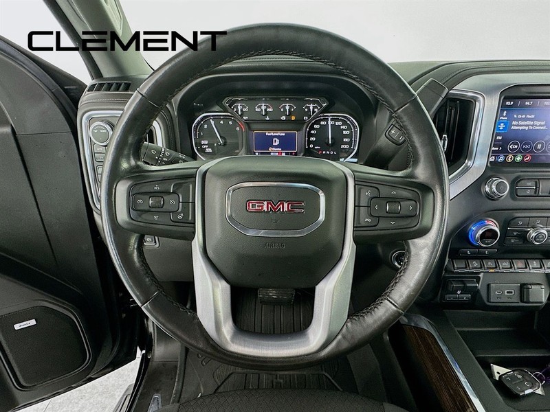 GMC Sierra 1500 Vehicle Full-screen Gallery Image 15