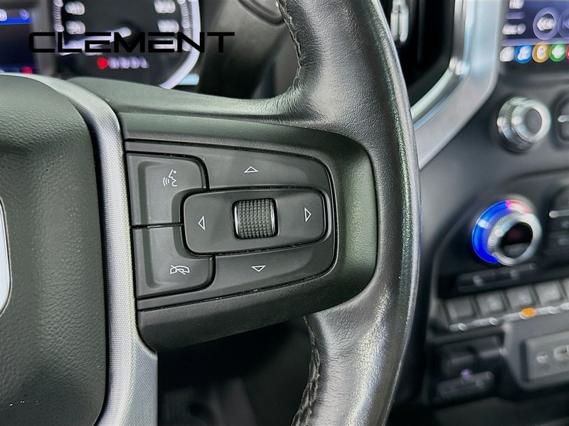 GMC Sierra 1500 Vehicle Full-screen Gallery Image 17