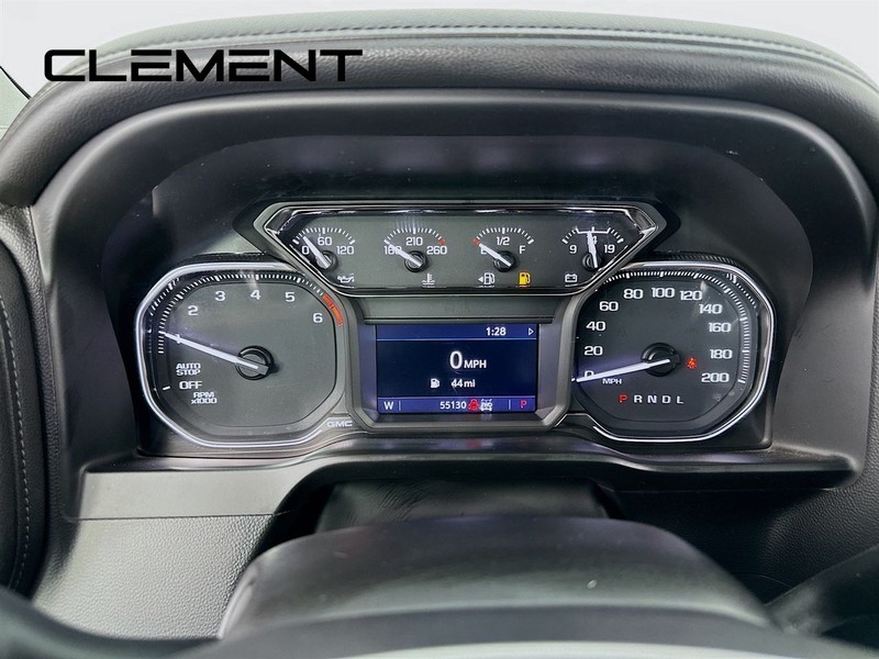 GMC Sierra 1500 Vehicle Full-screen Gallery Image 18