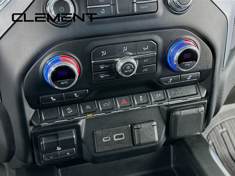 GMC Sierra 1500 Vehicle Full-screen Gallery Image 22