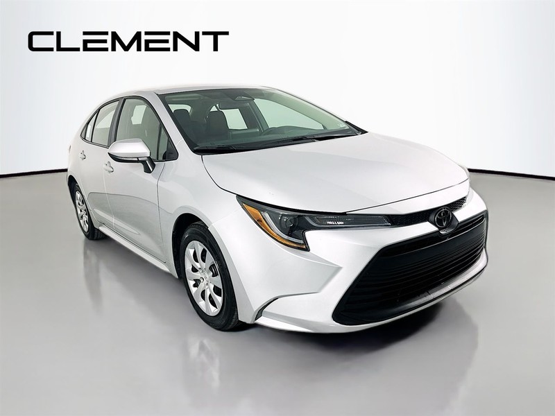 Toyota Corolla Vehicle Full-screen Gallery Image 5