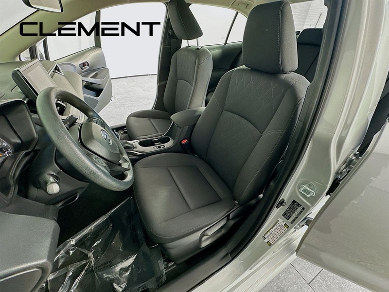 Toyota Corolla Vehicle Full-screen Gallery Image 28