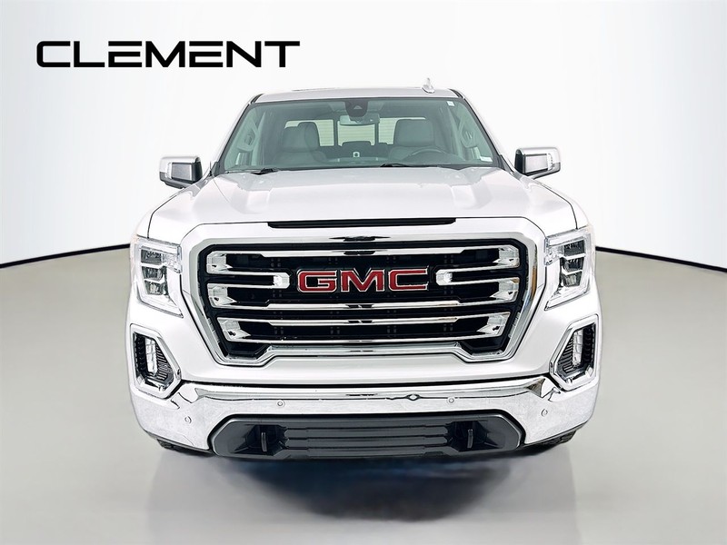 GMC Sierra 1500 Vehicle Full-screen Gallery Image 3