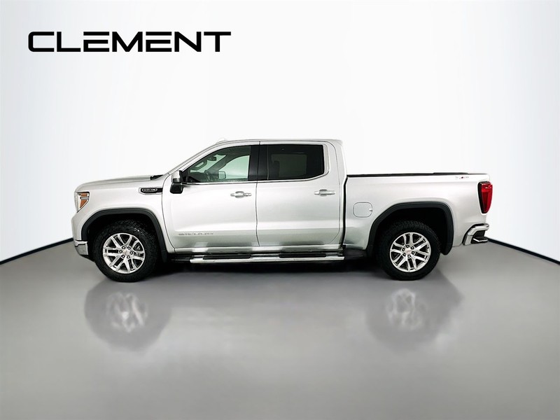 GMC Sierra 1500 Vehicle Full-screen Gallery Image 6