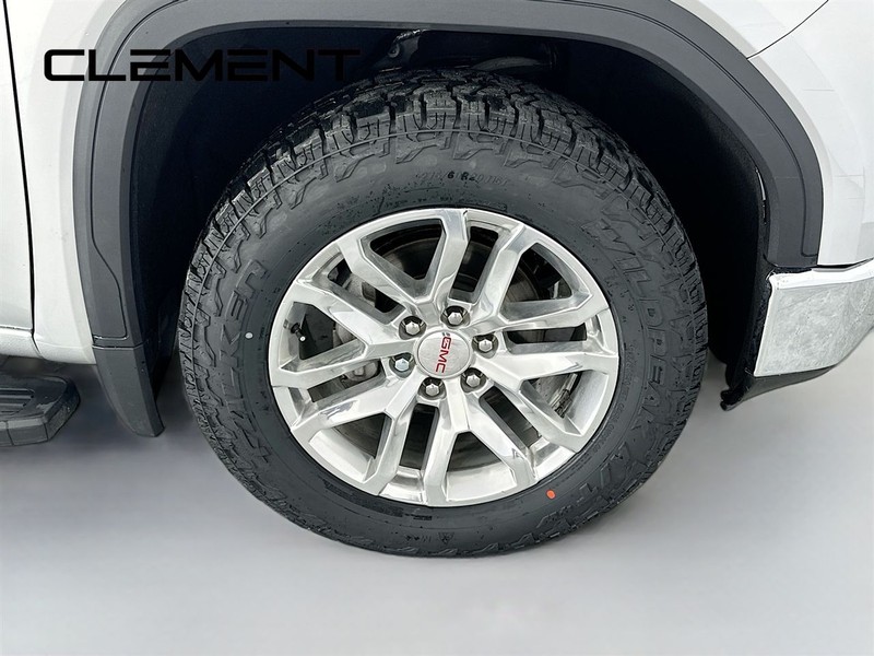 GMC Sierra 1500 Vehicle Full-screen Gallery Image 38