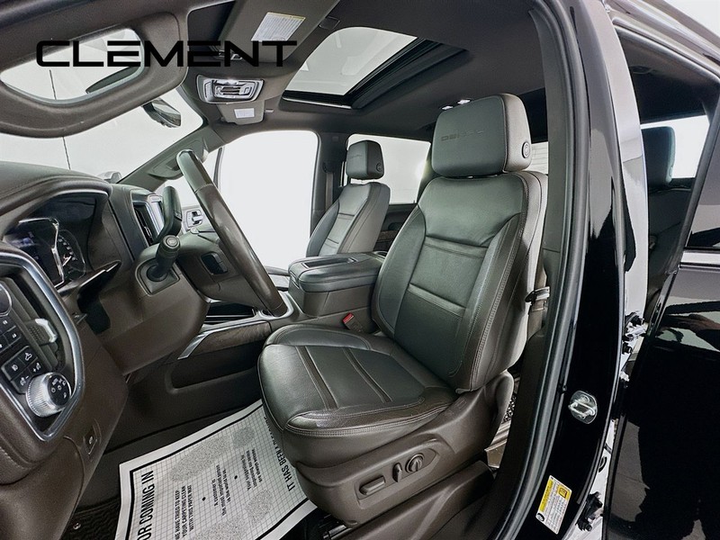 GMC Sierra 2500HD Vehicle Image 31