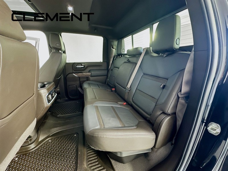 GMC Sierra 2500HD Vehicle Image 33