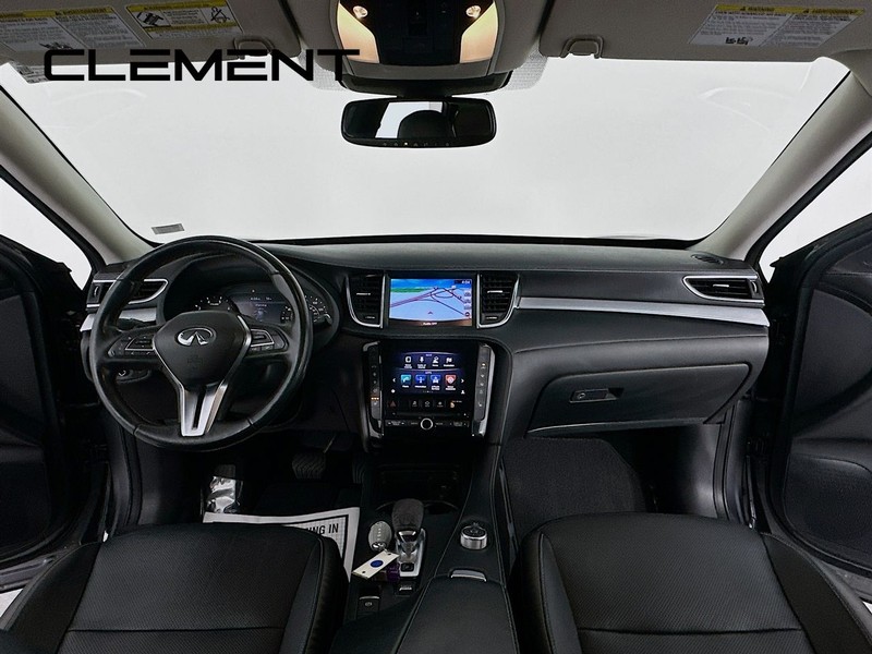 INFINITI QX50 Vehicle Full-screen Gallery Image 12
