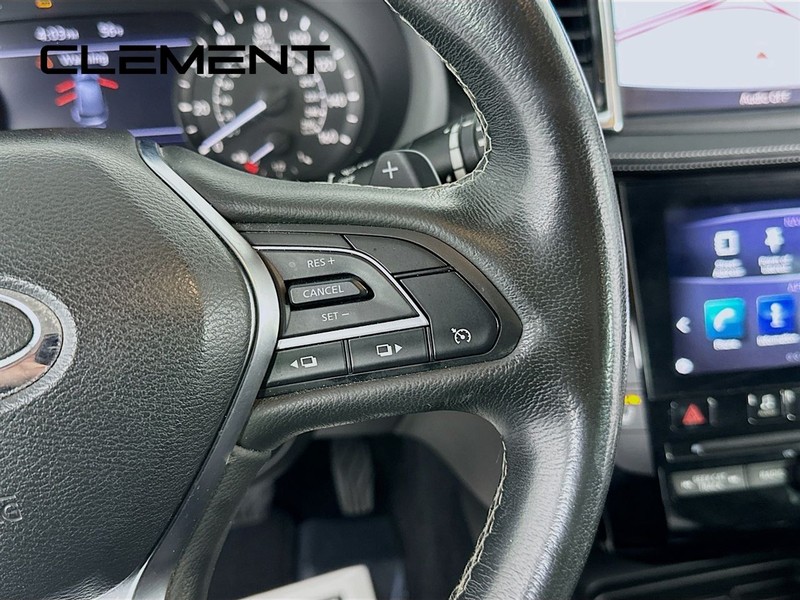 INFINITI QX50 Vehicle Full-screen Gallery Image 17