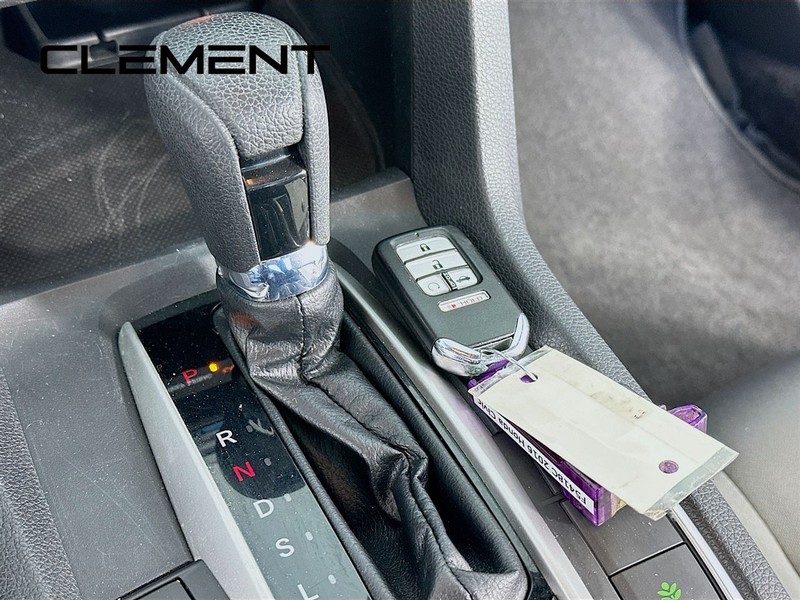 Honda Civic Coupe Vehicle Image 23