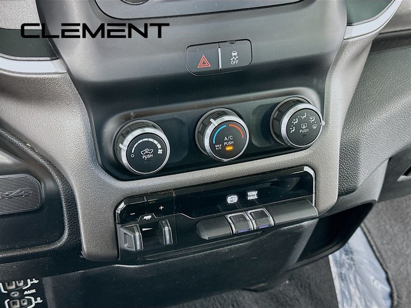 Ram 2500 Vehicle Image 20