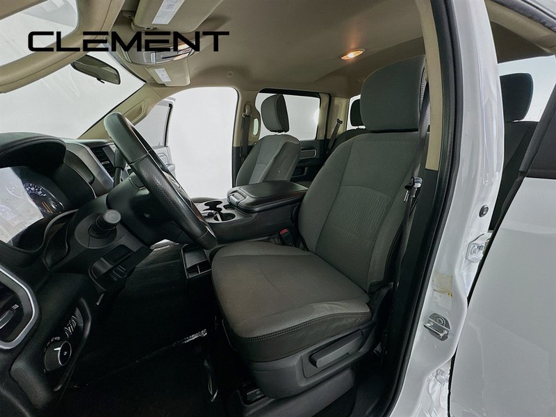 Ram 2500 Vehicle Image 27