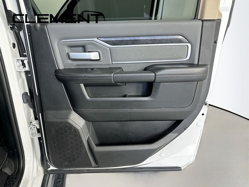 Ram 2500 Vehicle Image 28