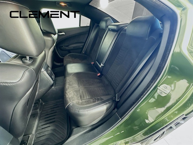 Dodge Charger Vehicle Image 33