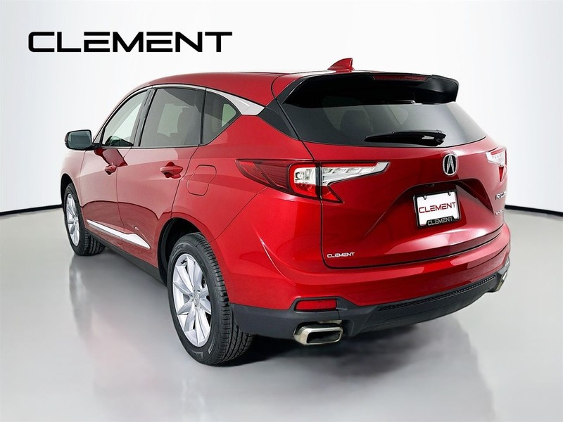 Acura RDX Vehicle Full-screen Gallery Image 10