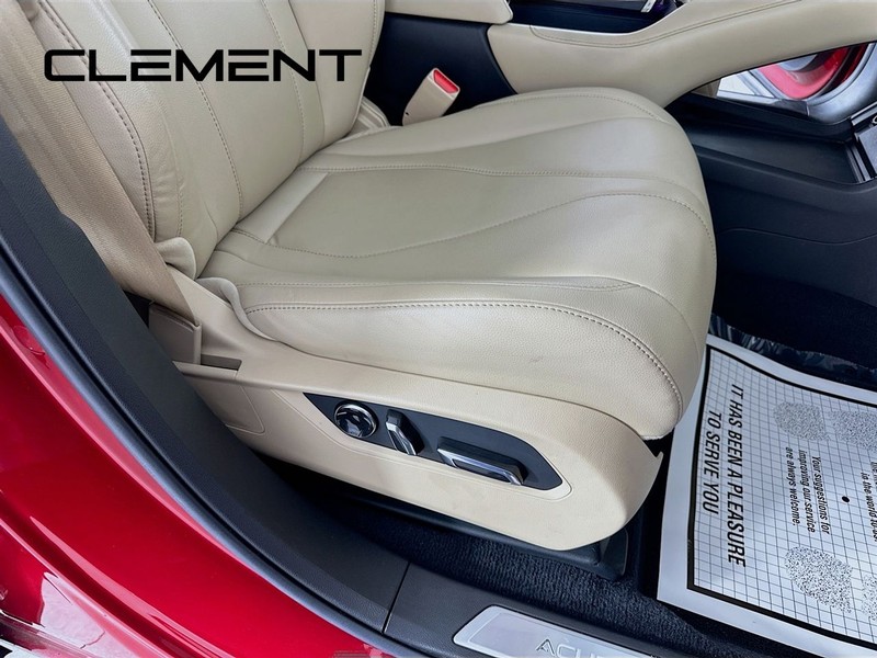 Acura RDX Vehicle Full-screen Gallery Image 33