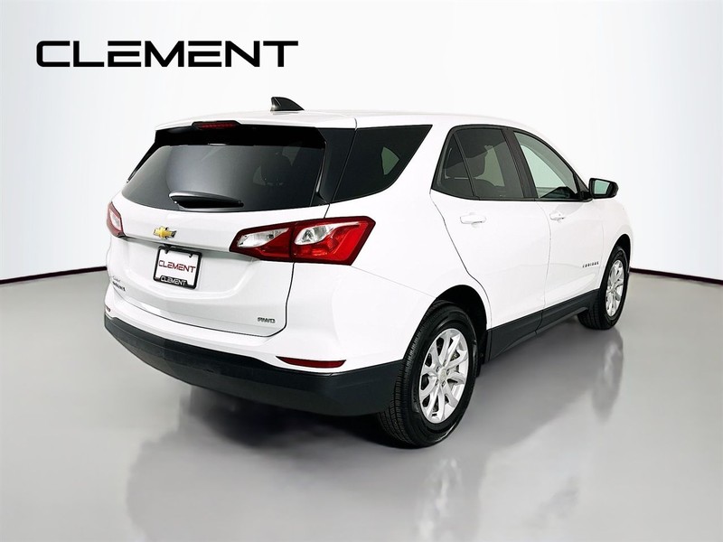 Chevrolet Equinox Vehicle Image 07