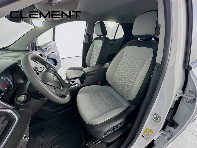 Chevrolet Equinox Vehicle Image 28