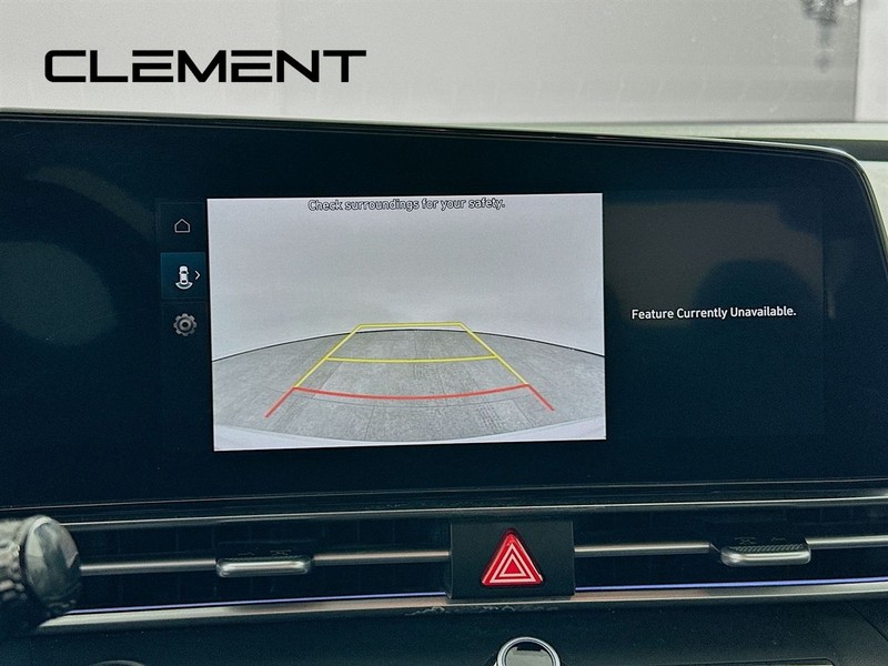 Hyundai Elantra Vehicle Image 20