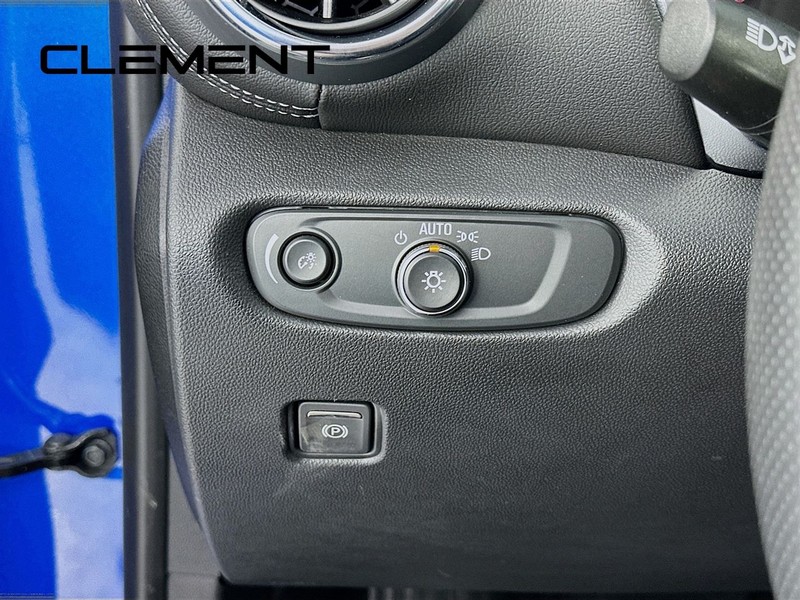 Chevrolet Blazer Vehicle Full-screen Gallery Image 14