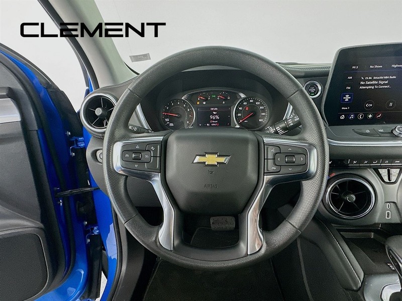 Chevrolet Blazer Vehicle Full-screen Gallery Image 15