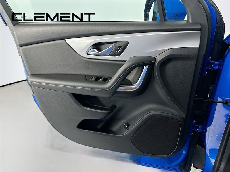 Chevrolet Blazer Vehicle Full-screen Gallery Image 27