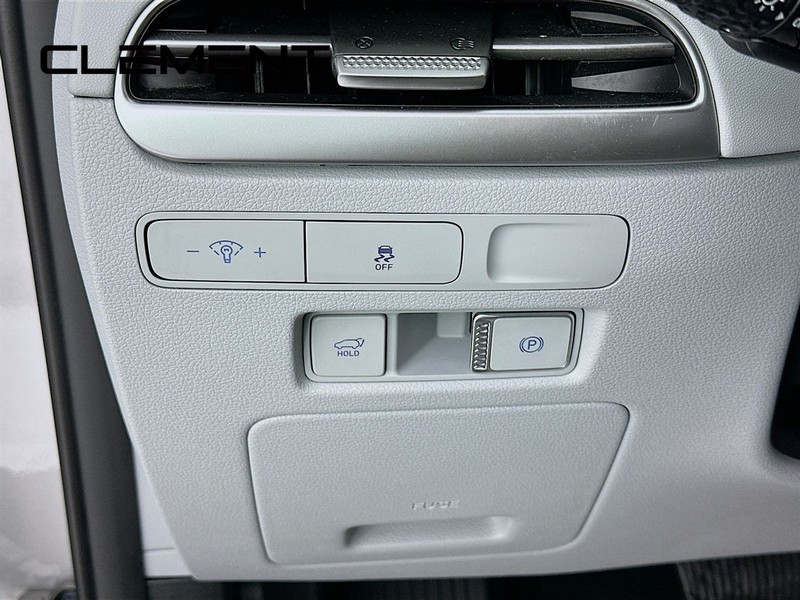 Hyundai Palisade Vehicle Full-screen Gallery Image 14