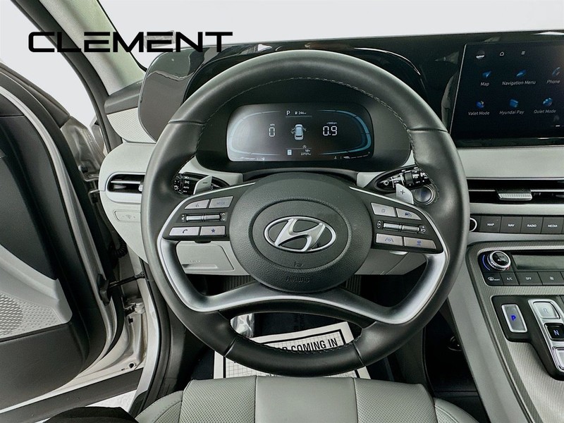 Hyundai Palisade Vehicle Full-screen Gallery Image 15