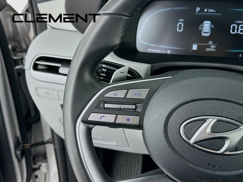 Hyundai Palisade Vehicle Full-screen Gallery Image 16