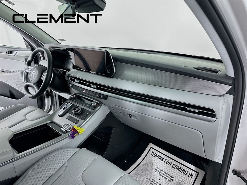 Hyundai Palisade Vehicle Full-screen Gallery Image 35