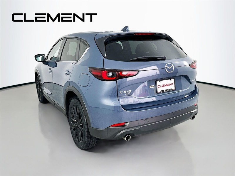 Mazda CX-5 Vehicle Full-screen Gallery Image 10