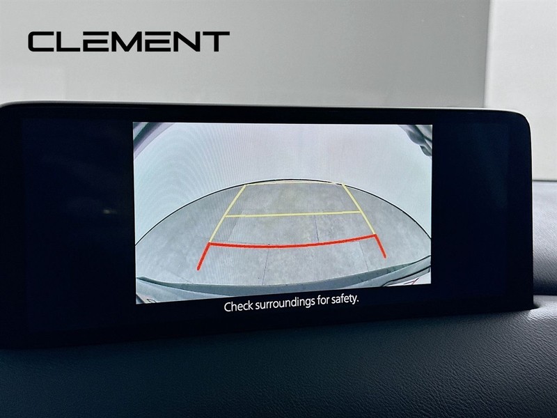 Mazda CX-5 Vehicle Full-screen Gallery Image 19