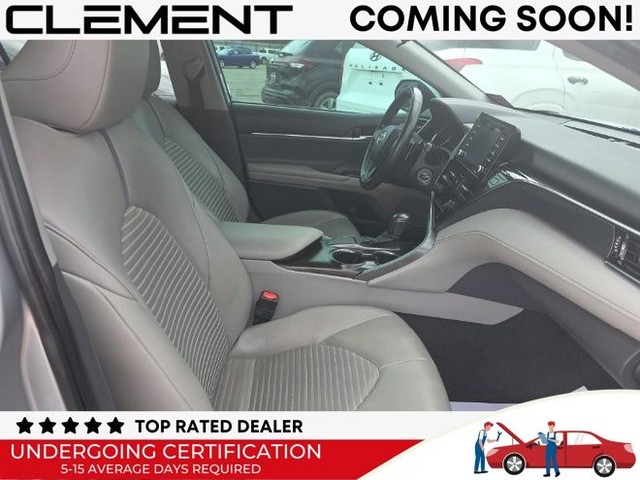 Toyota Camry Vehicle Image 03