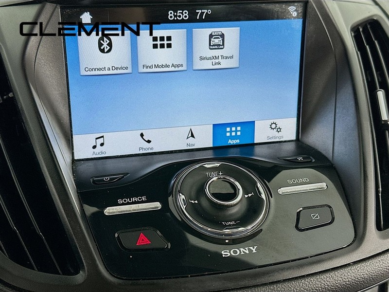 Ford Escape Vehicle Full-screen Gallery Image 19